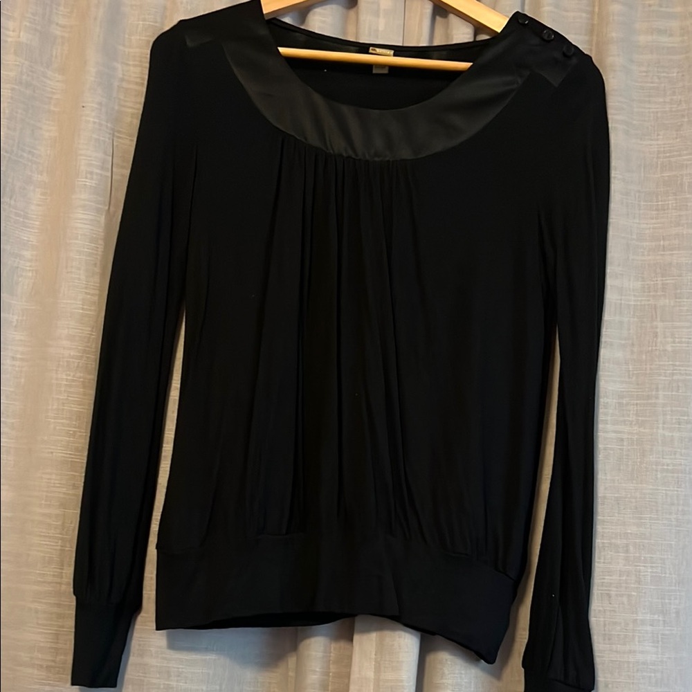 Black Pleated Long Sleeve Blouse